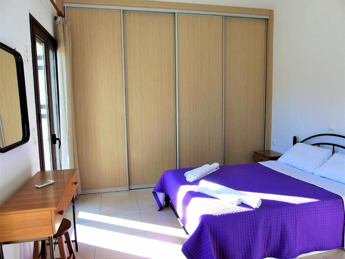 Villa Pomegrante Exopoli ภายนอก รูปภาพ