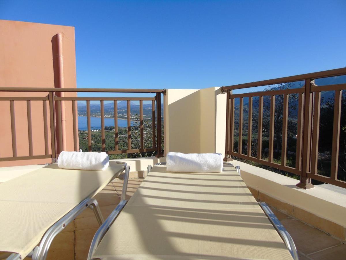 Villa Pomegrante Exopoli ภายนอก รูปภาพ