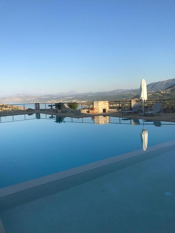 Villa Pomegrante Exopoli ภายนอก รูปภาพ